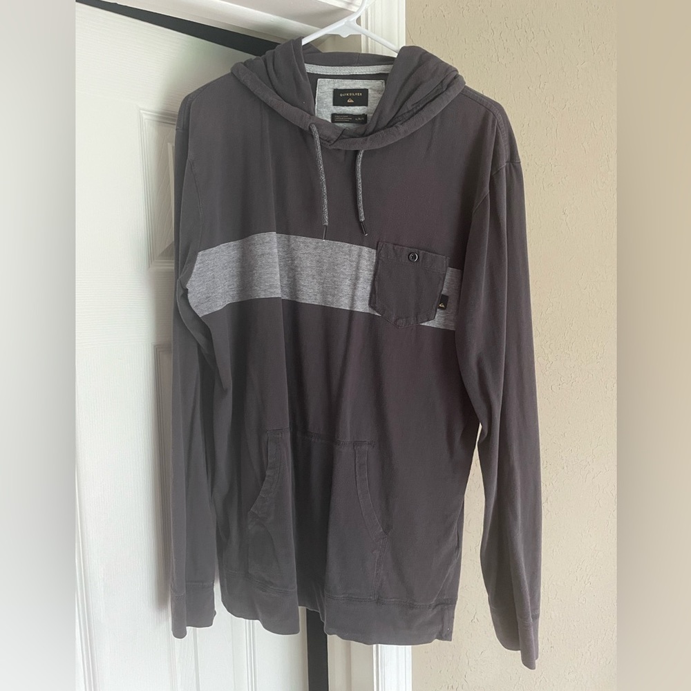 Quiksilver Men’s Large Hooded Shirt